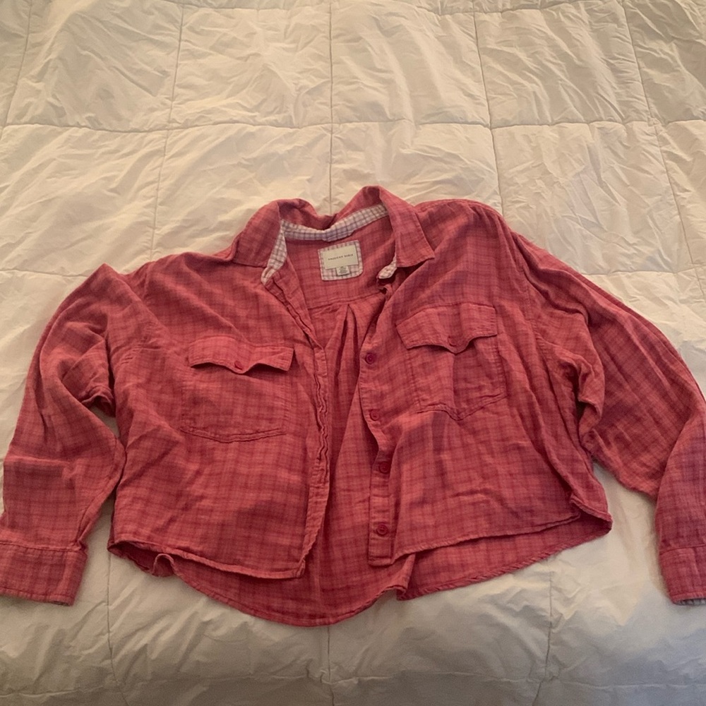 AE slightly cropped lightweight flannel